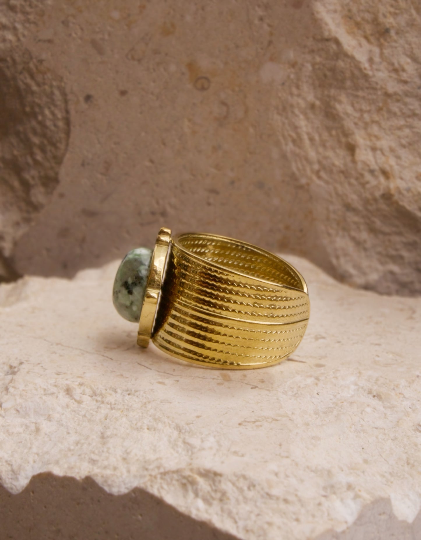 18K NON TARNISH RING