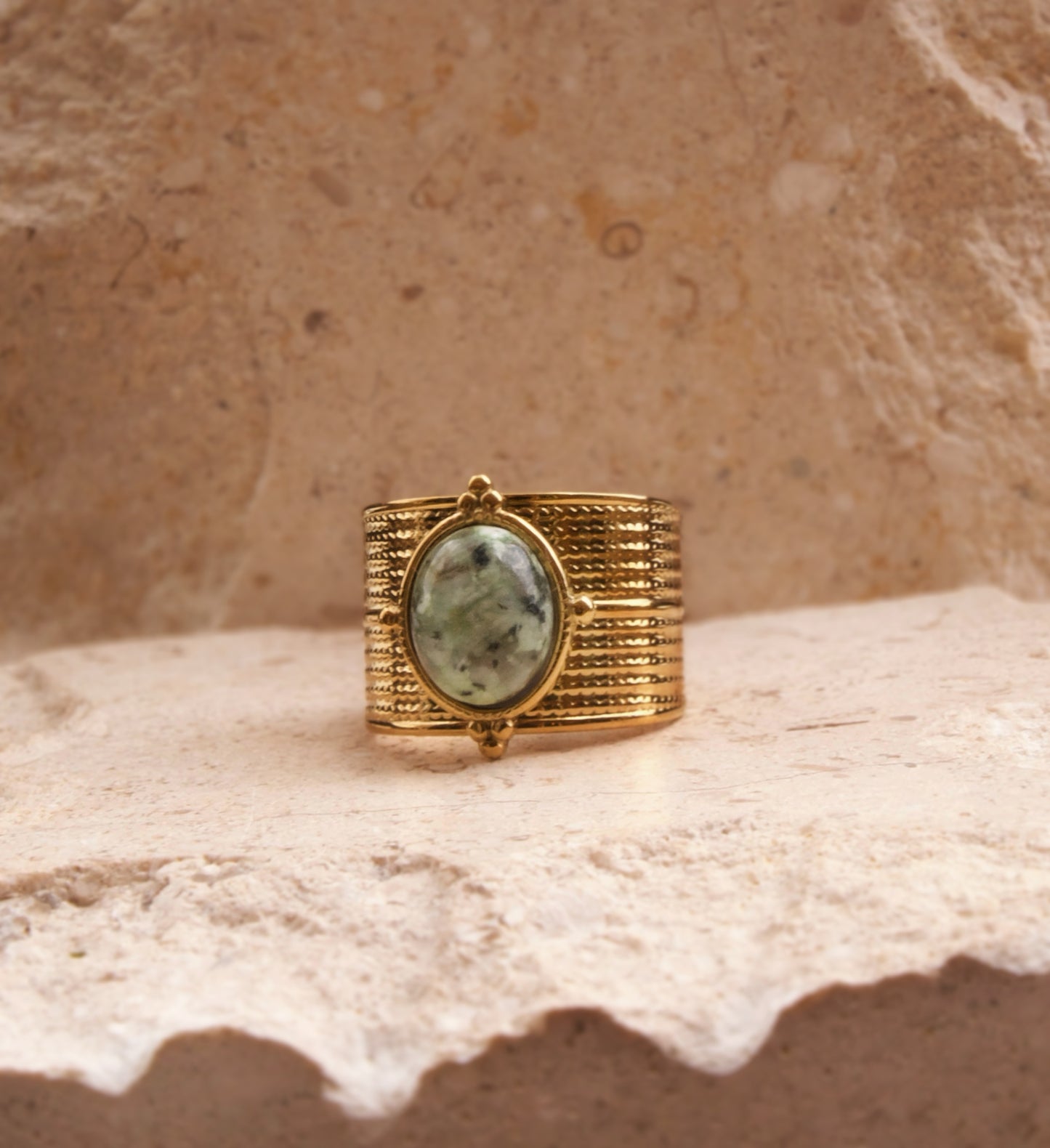18K NON TARNISH RING