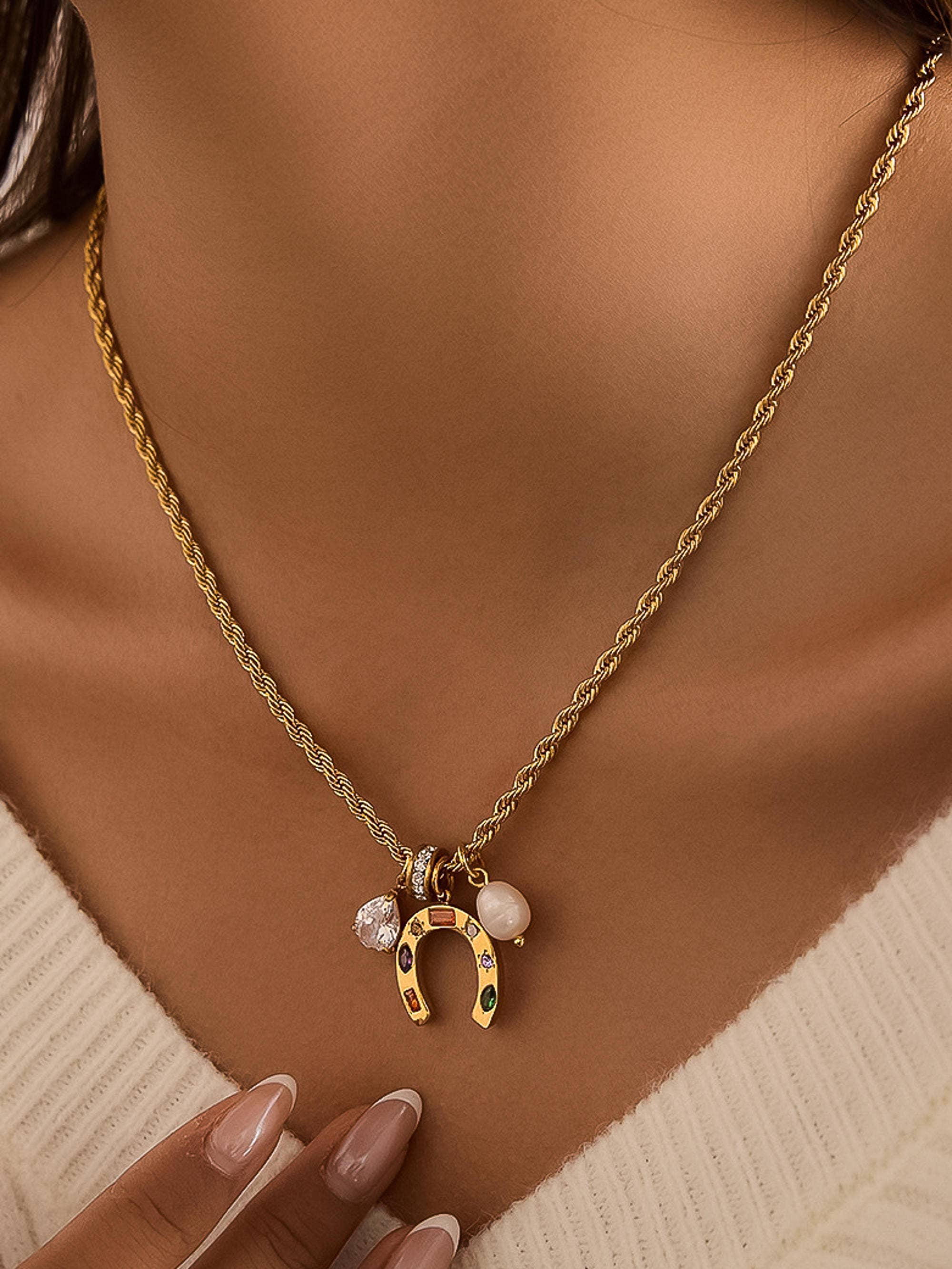 Western 18K Gold Non-Tarnish Horseshoe Charm Necklace