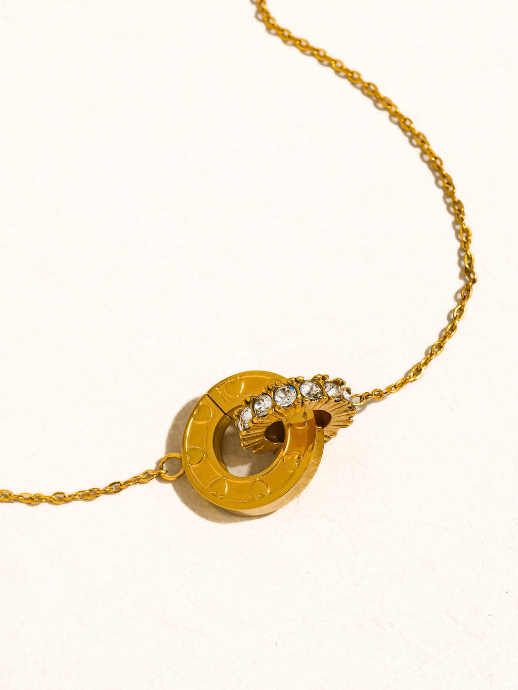 18K Gold Non-Tarnish CZ Circle Pendant Necklace