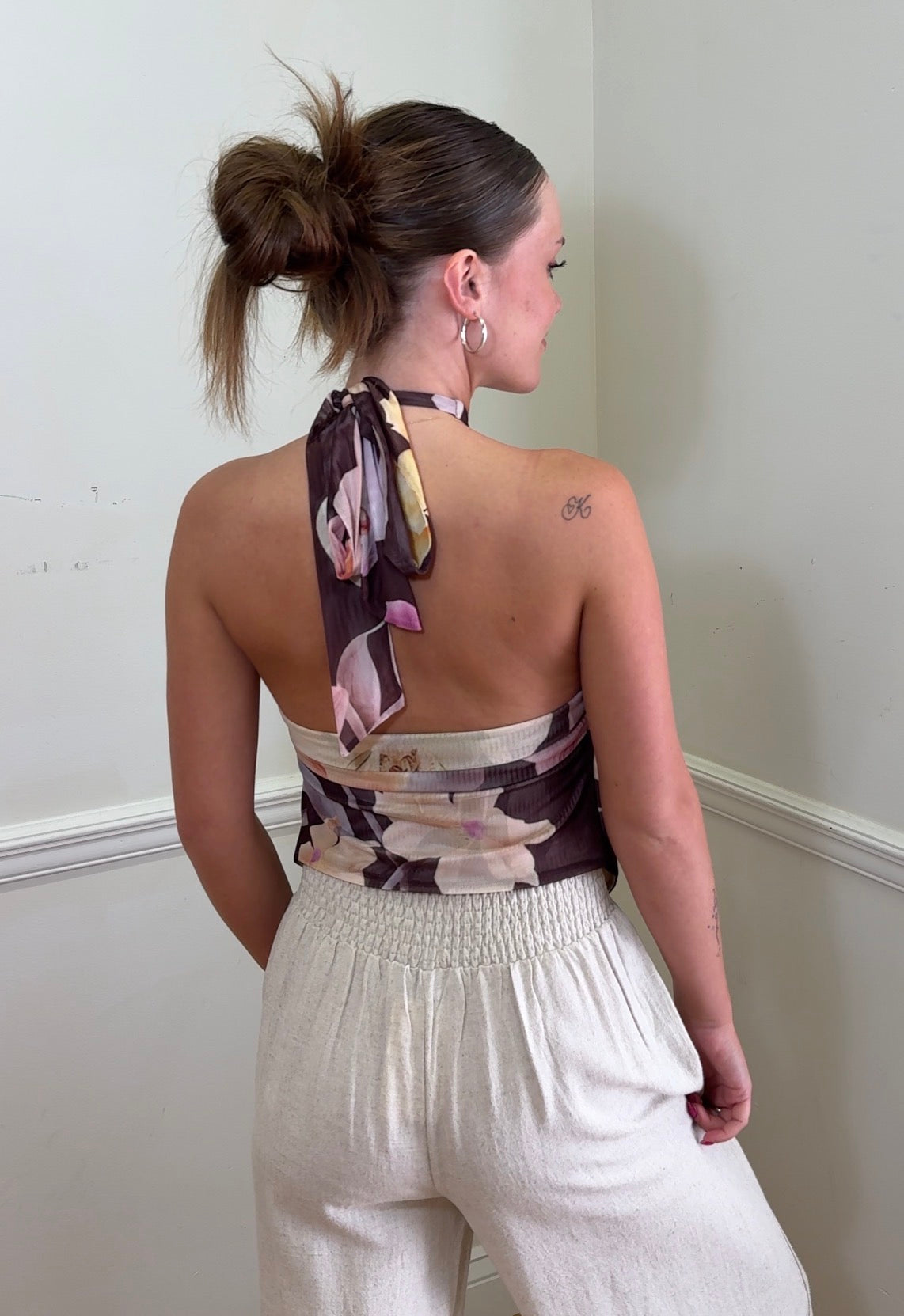 HALTER FLORAL BLOUSE