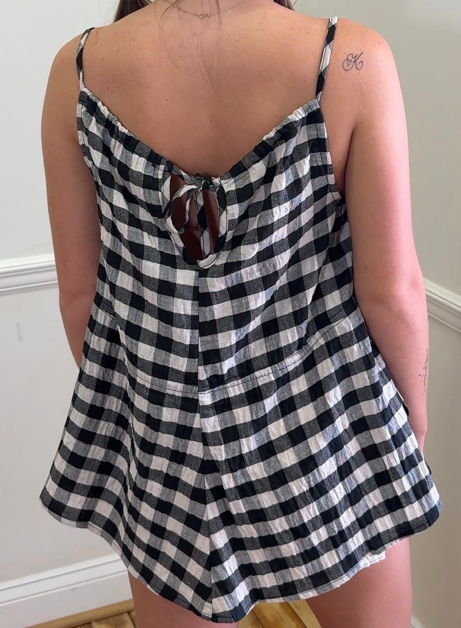 GINGHAM SLEEVELESS ELASTIC BAND WAIST TOP