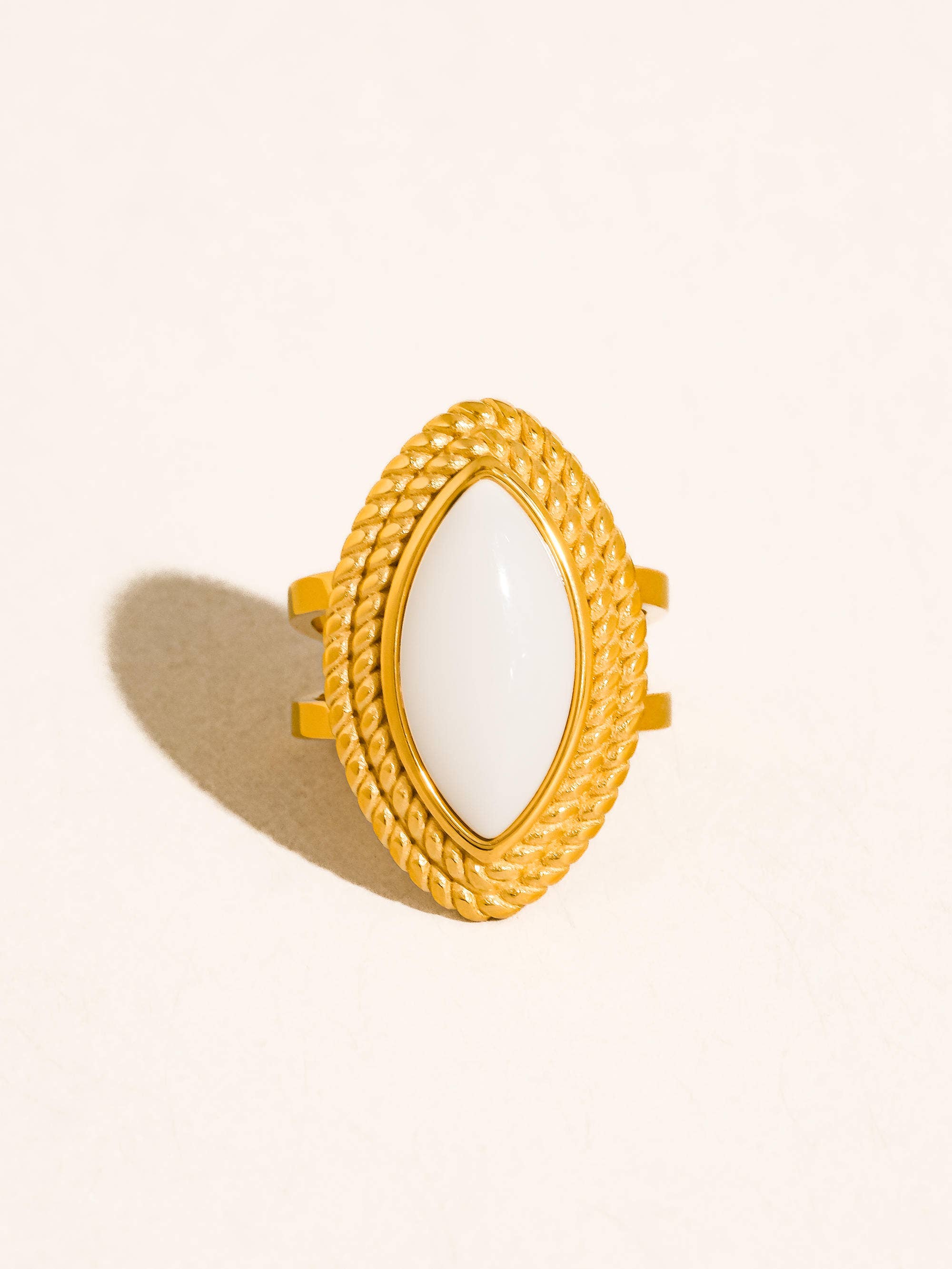 Charmelle 18K Gold Non-Tarnish Vintage Oval Stone Ring