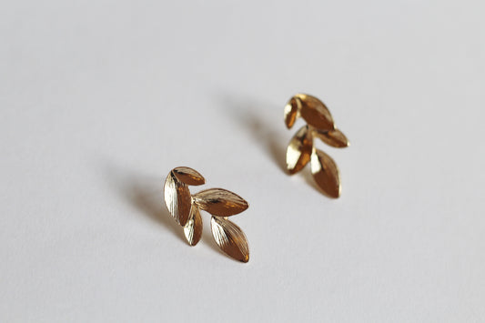 Leaf Stud earrings