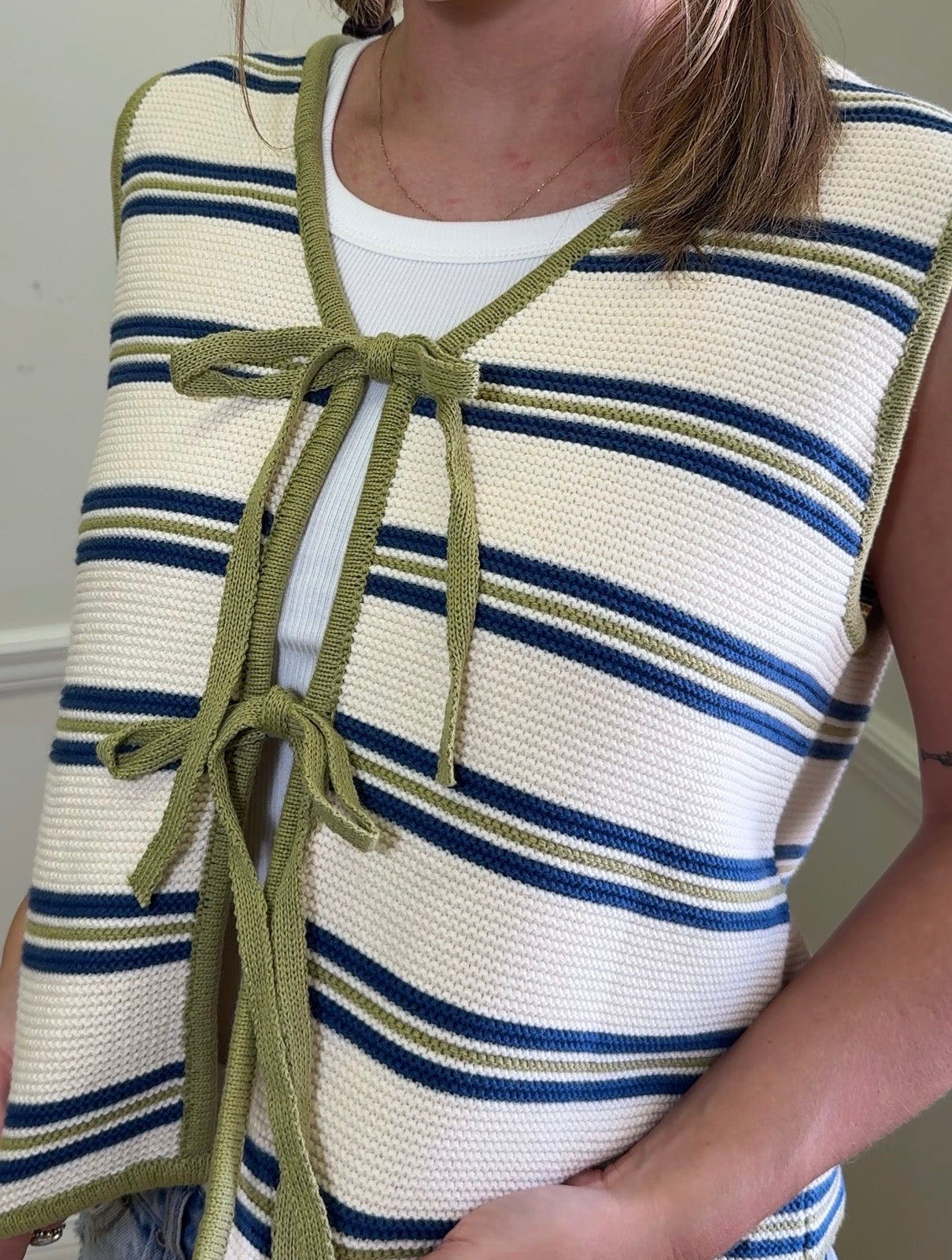 STRIPED KNIT VEST WITH TIE FRONT