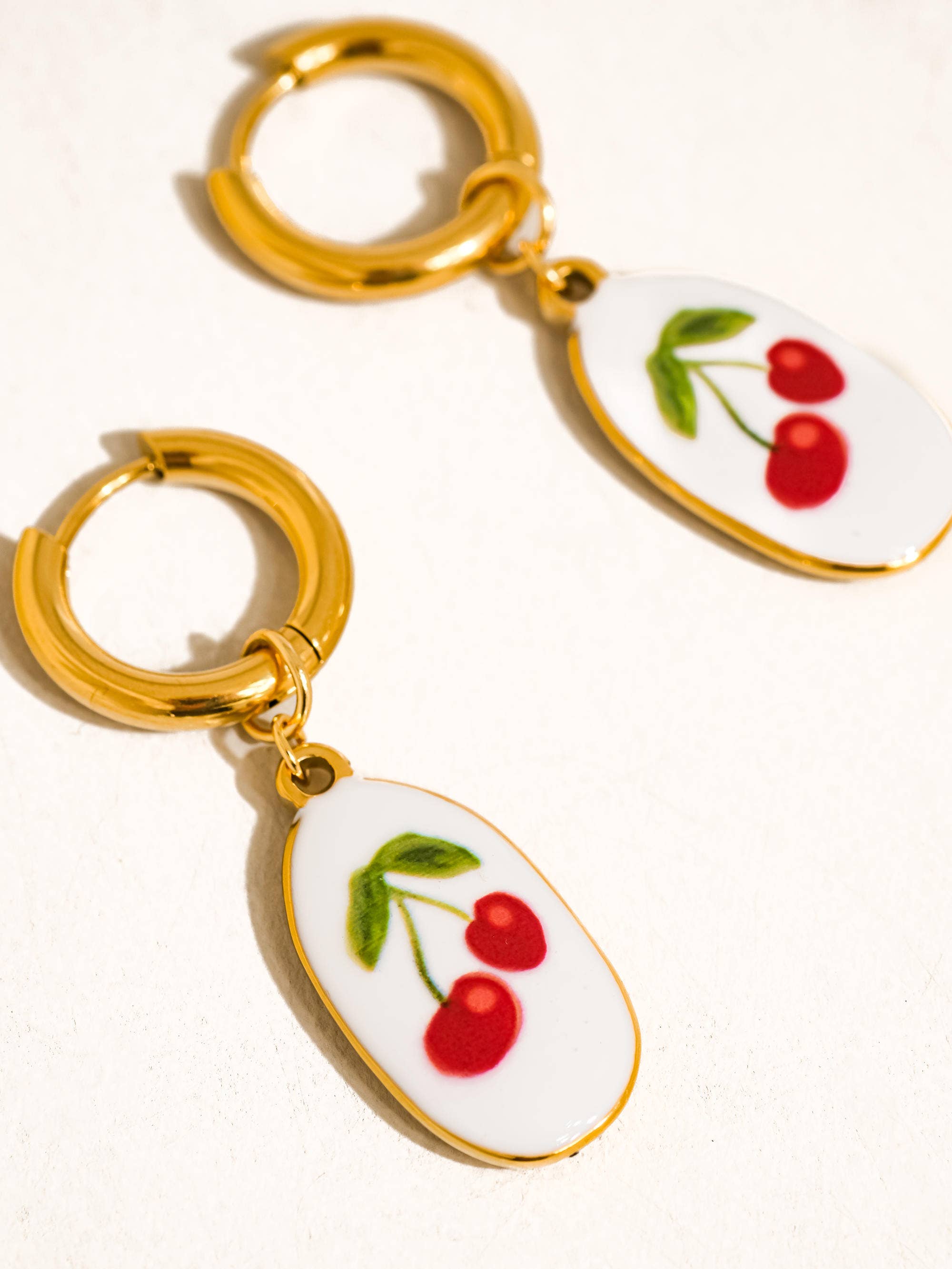 Collectique Larmes 18K Gold Non-Tarnish Vintage Cherry Dangle Earring Earring Flânerie by MAIQ Red Collectique Red Flânerie by MAIQ Earring Larmes 18K Gold Non-Tarnish Vintage Cherry Dangle Earring