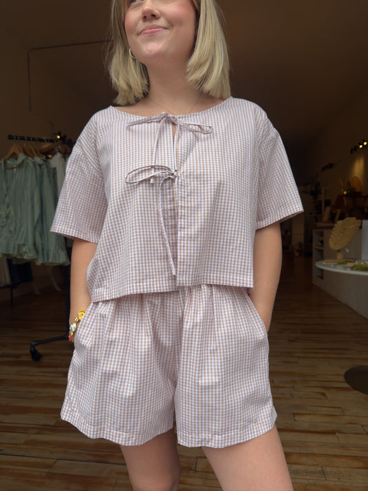 Gingham taupe shorts