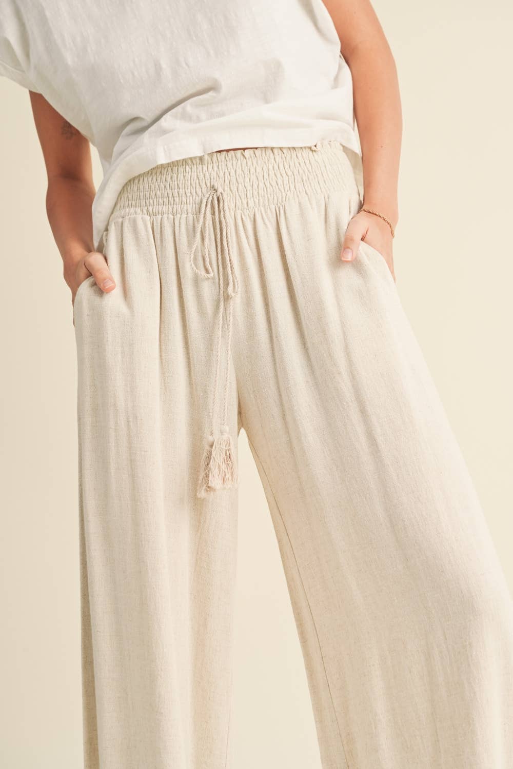 COTTON LINEN SMOCKED WAIST PANTS