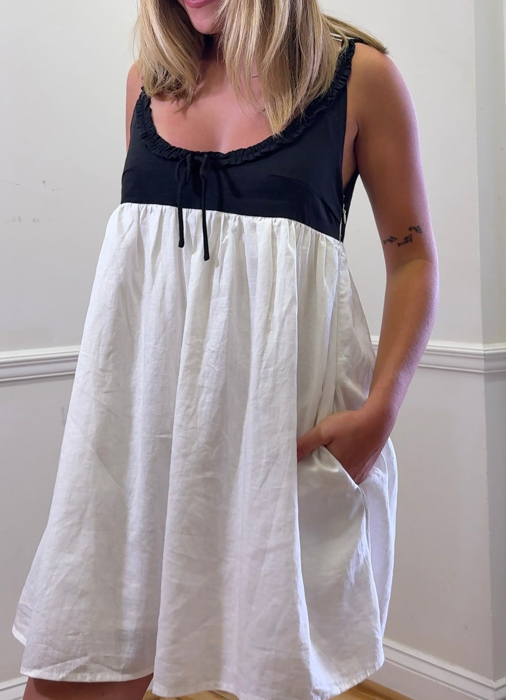 Kamari Contrast Breeze Mini Dress