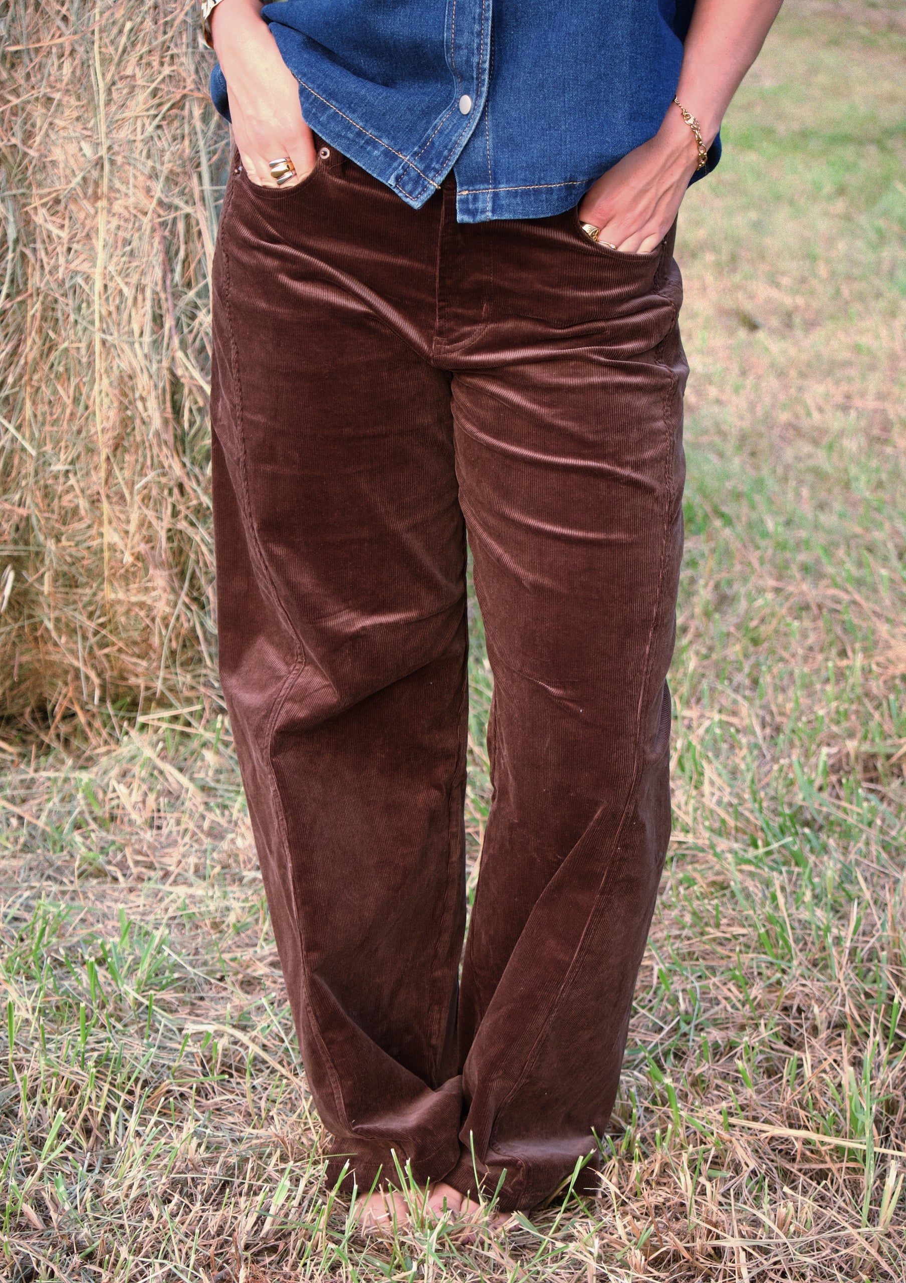 Corduroy Barrel Pants