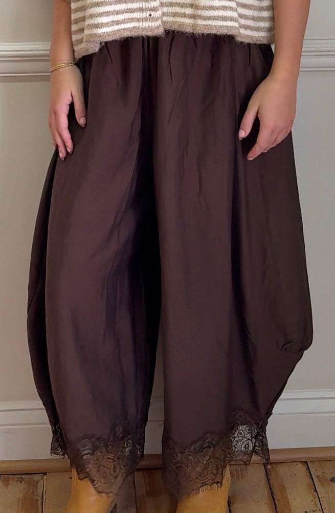 Lace Hem Relaxed Pants