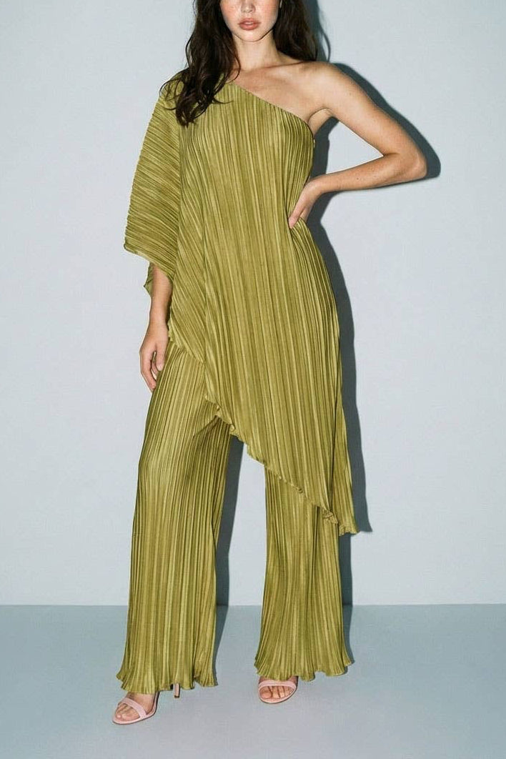 Pleated One Shoulder Set