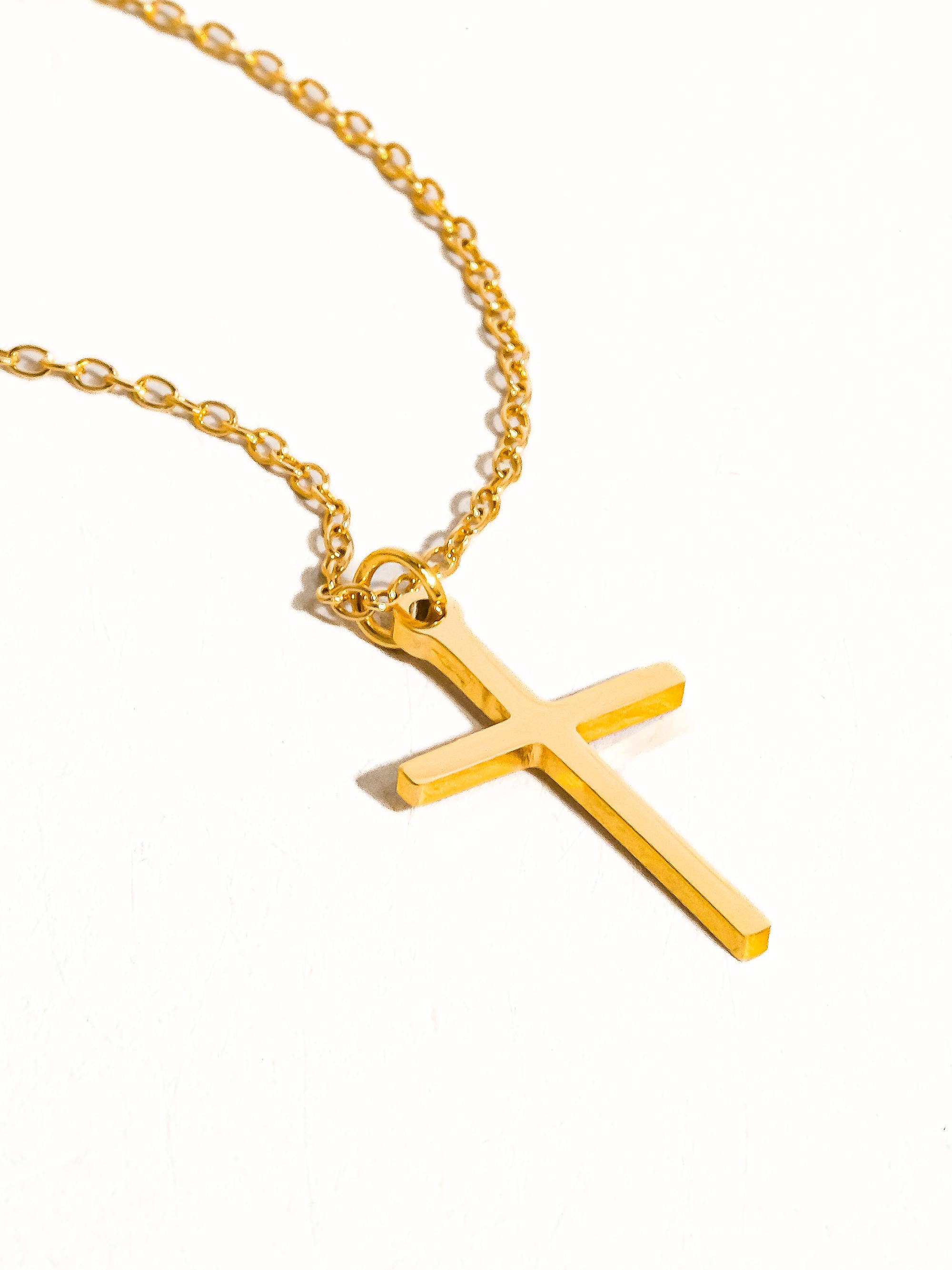 18K Gold Small Cross Necklace