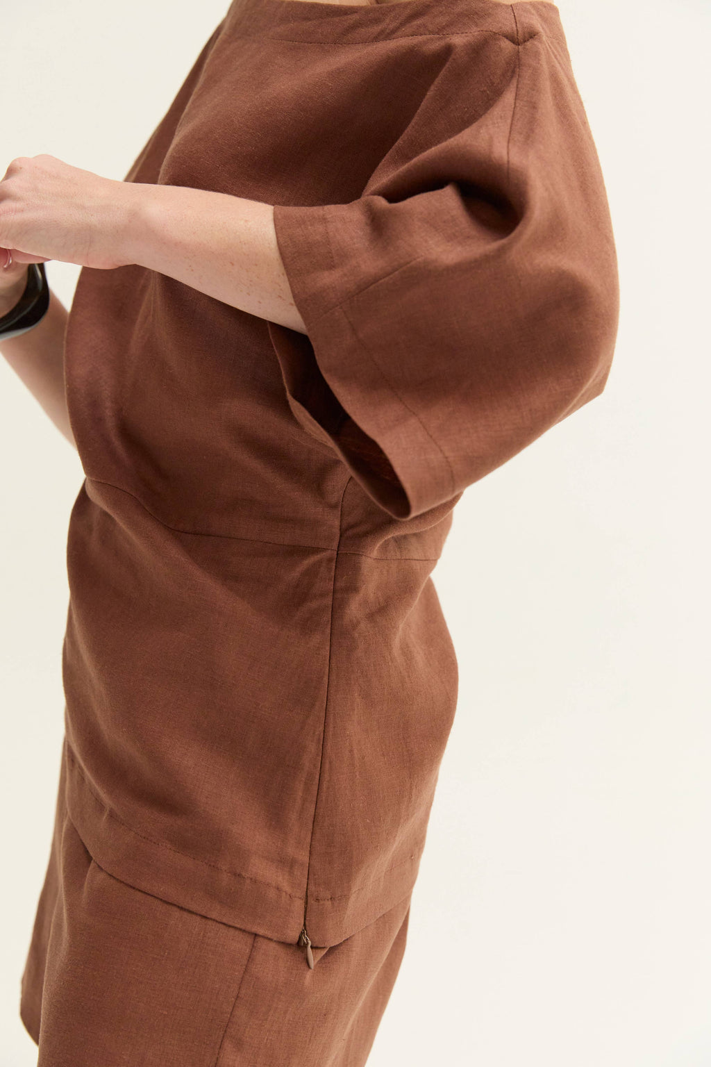 Elena Linen Blend One Shoulder Top