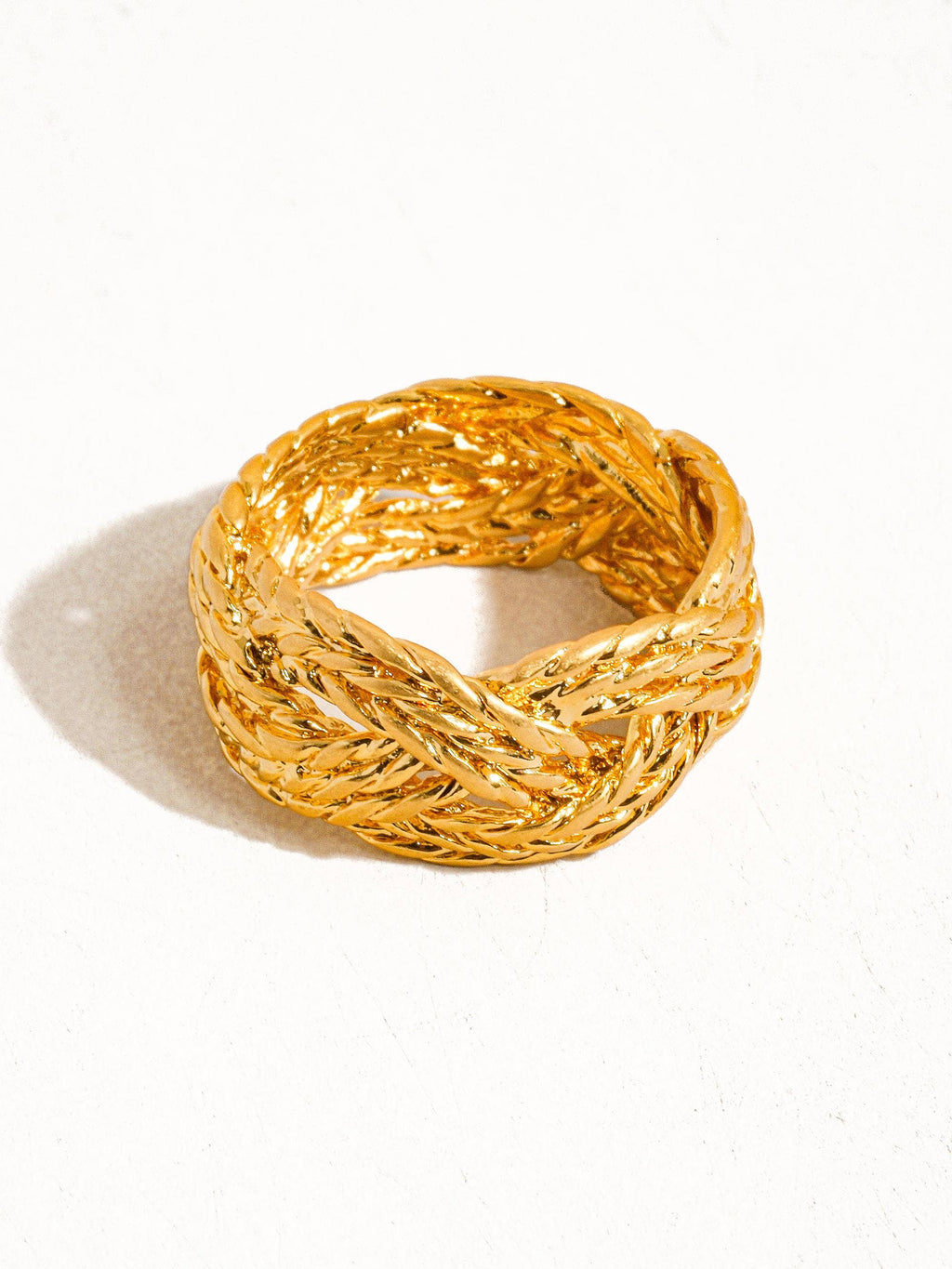 Collectique Celeste 18K Gold Vintage Twisted Bold Ring Flânerie by MAIQ Yellow Gold Collectique Yellow Gold Flânerie by MAIQ Celeste 18K Gold Vintage Twisted Bold Ring