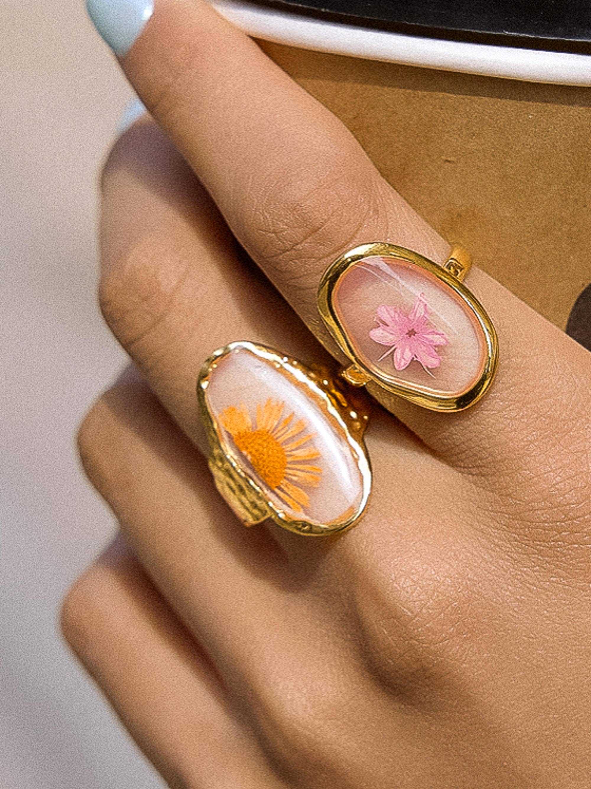 Mesa 18K Gold Non-Tarnish Sunflower Statement Ring